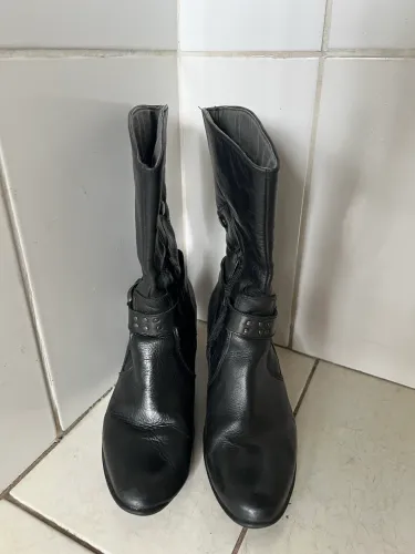  Bota cano médio 