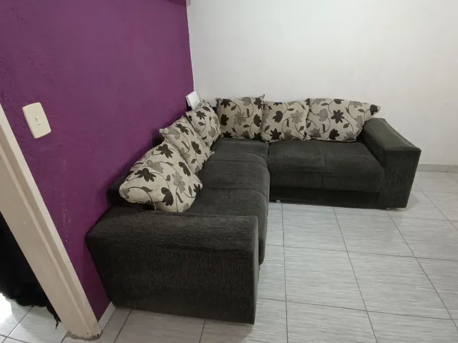 Sofá em L