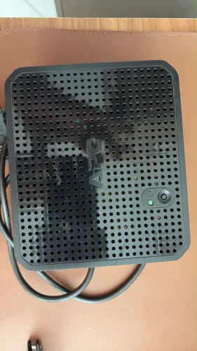 Estabilizador de Energia APC | Para computadores e outros eletrônicos | funcionando tudo