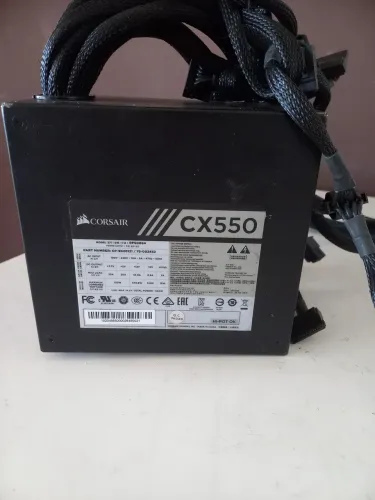 Fonte corsai 550w