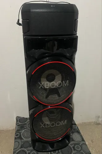 VENDE-SE CAIXA DE SOM LG XBOOM