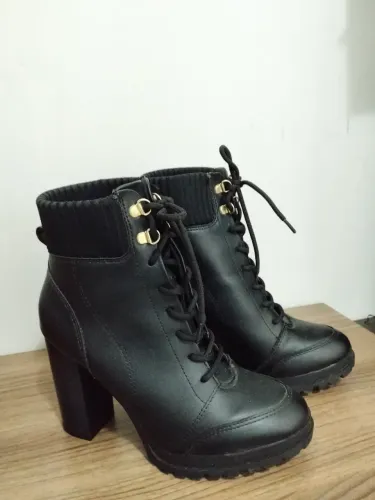 Bota Coturno Salto Alto Tratorado Feminino Vizzano