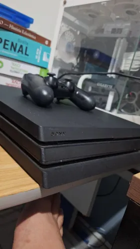 PS4 PRO - 1TB - Desbloqueado
