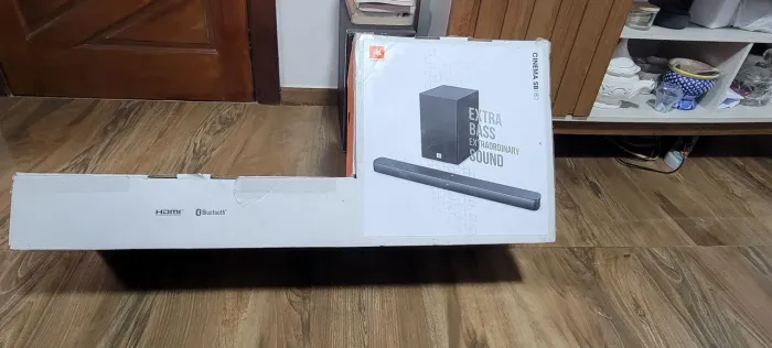 Sondbar JBL cinema SB180