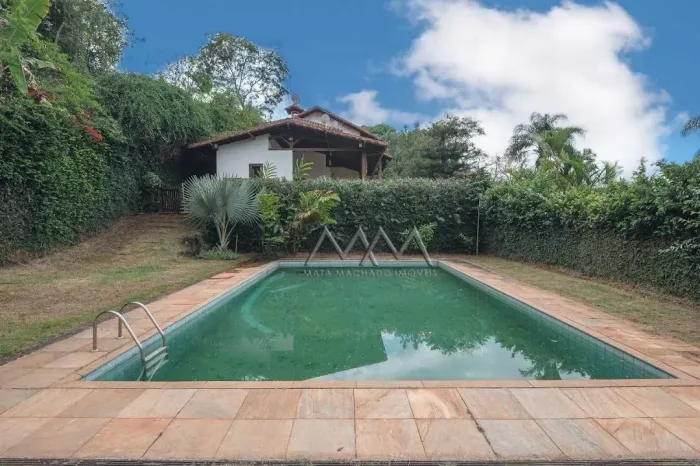 Casa à Venda ou Locação no Condomínio Ville de Montagne | 5 Quartos - 500 m²