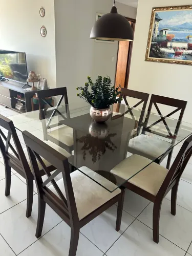 Mesa de Jantar 6 Cadeiras com Tampo de Vidro e Rack - Excelente Estado