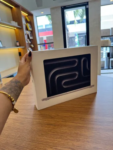 MacBook Pro M5 14? Novo/ Loja Física 