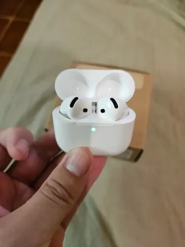 Apple Airpods 4