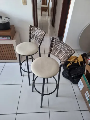 Vendo 2 banquetas
