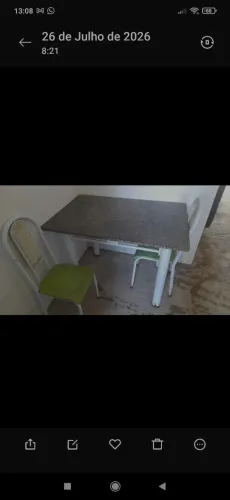 Mesa de mármore