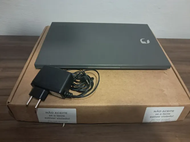 Notebook Positivo Vision C14 Celeron 4GB RAM, 128GB + Caixa e Carregador