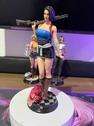 Resident Evil Jill Valentine escala 1/10(17cm +base)