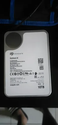 HD skyhawk Seagate 10TB