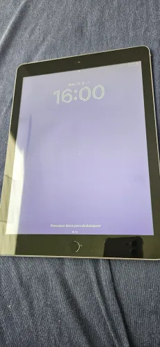 iPad 6ª Geração 128GB Wi-Fi + Capa | Excelente estado