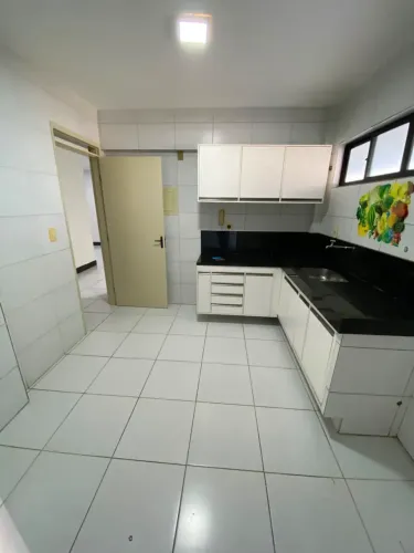 Apartamento para alugar no Cabo Branco 03 quartos