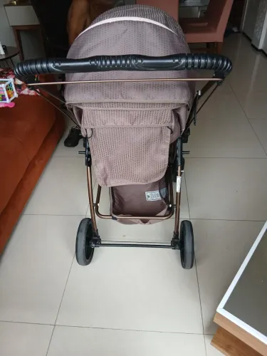 Carrinho de Bebê Galzerano Milano Reversível III , até 15Kg 