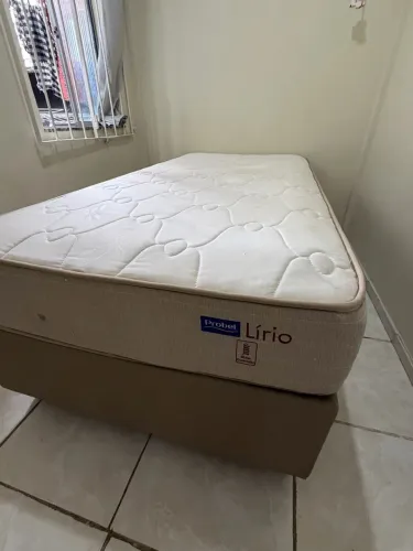 Cama solteiro