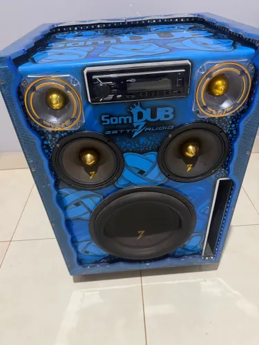 Vendo caixa de som residencial 