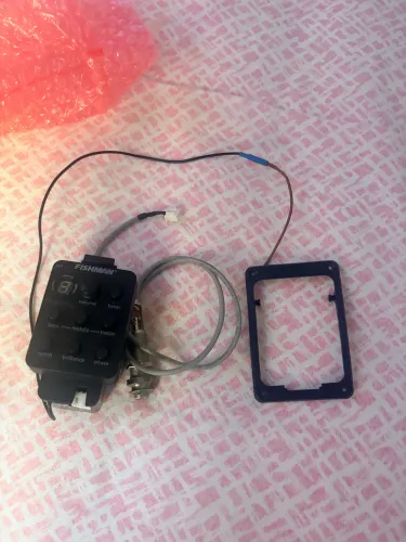 Vendo um captador fishman presys 201 mic interno + afinador