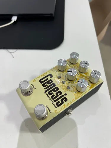 Pedal de Reverb Genesis pro