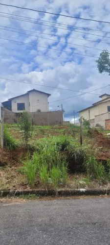Excelentes Lotes a venda em bairro nobre em Carmópolis de Minas/MG.