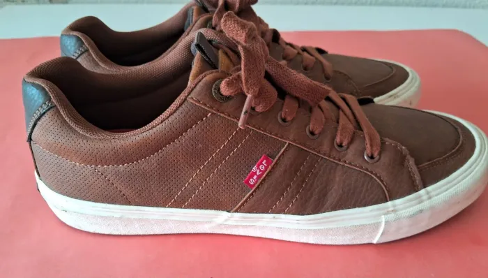 Tenis Levi's Maculino