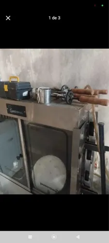 Vendo máquina de assar frango 