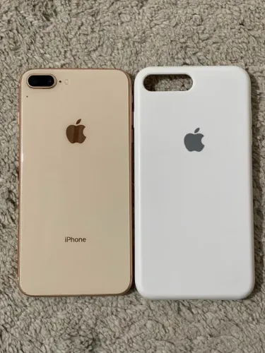 iPhone 8 Plus 