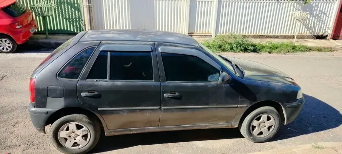 Volkswagen Gol Geração III Plus 1.0 MI 16V Gasolina Mec. 4P 2001