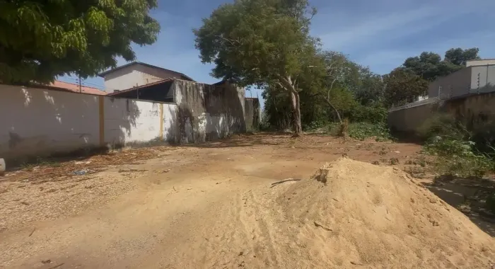 507 sul arso 53, lote 495mt área total, nascente, murado em L registrado