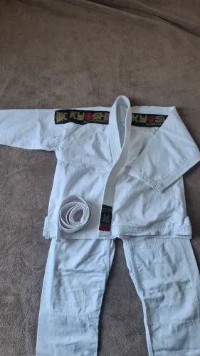 Kimono tamanho 8 anos