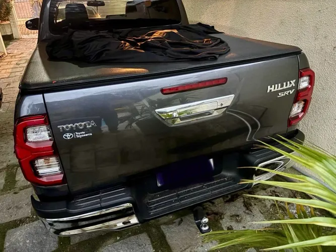 Toyota Hilux CD SRV 4X4 2.8 TDI Diesel Aut. 2025