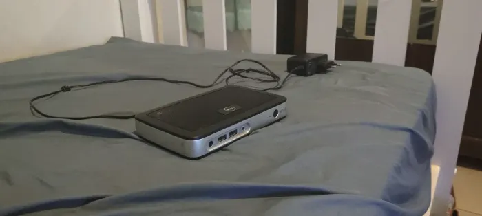 Thin Dell wyse usado em bom estado