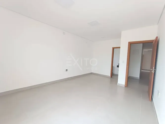 Salas para alugar por R$ 2.000,00 Pacote Mensal no Centro de Bertioga - SP