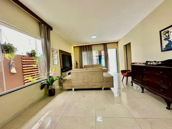 CASA EM CONDOMINIO À VENDA NO JARD ELDORADO