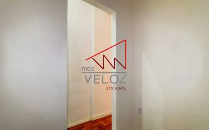 Apartamento : / Residencial / Glória