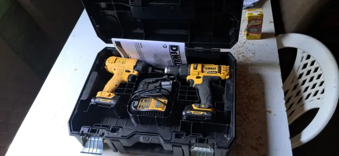 Vendo parafusadei da dewalt