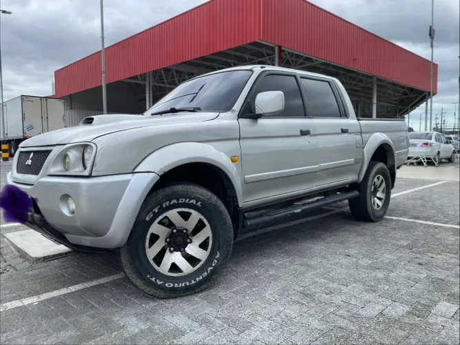 Mitsubishi L200 GLS 2.5 4X4 CD Diesel 2006