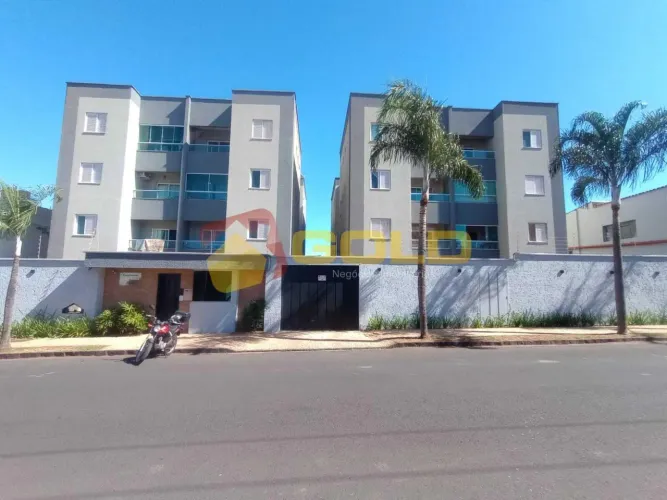 Apartamento para Locação em Uberlândia, Segismundo Pereira, 2 dormitórios, 1 suíte, 2 banh