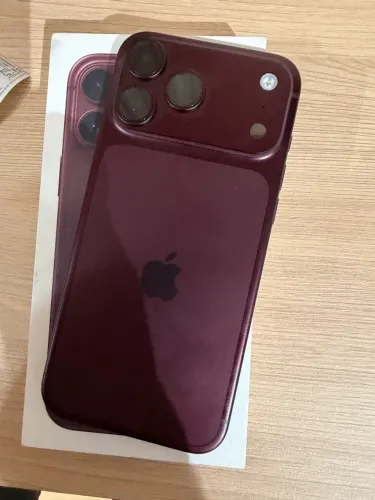 iphone 18 promax 256gb bordô