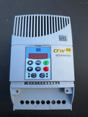 INVERSOR DE FREQUENCIA WEG CFW08 380VOLTS 5CV