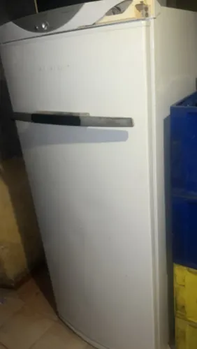 Vendo um Frezer