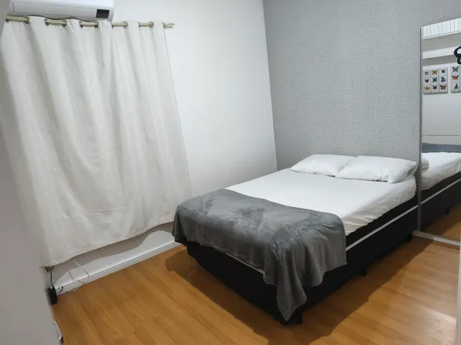 Cama com colchão Quen