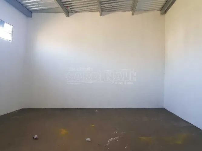 Comercial Galpão em São Carlos