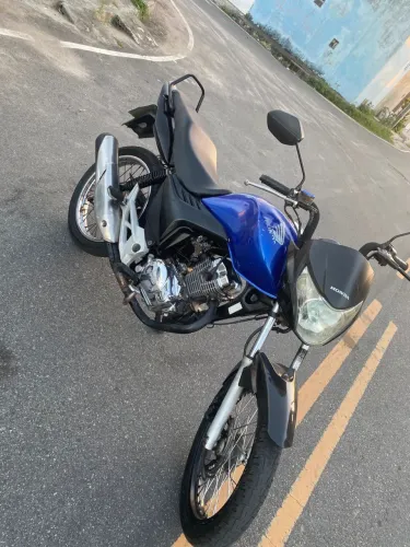 Vendo moto Honda cg 150 titan