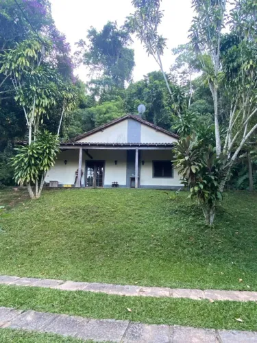 LINDO SÍTIO NO VALE DAS PEDRINHAS - GUAPIMIRIM - 70.000,00m2