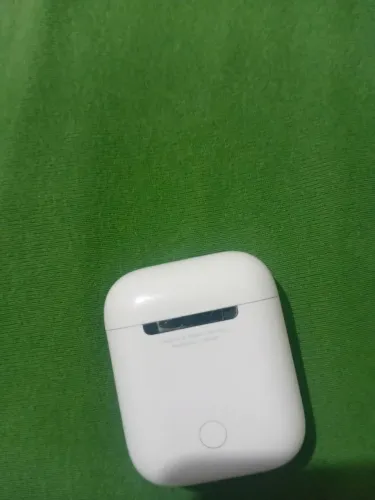 Apple AirPods. Zap *<br><br><br><br><br>