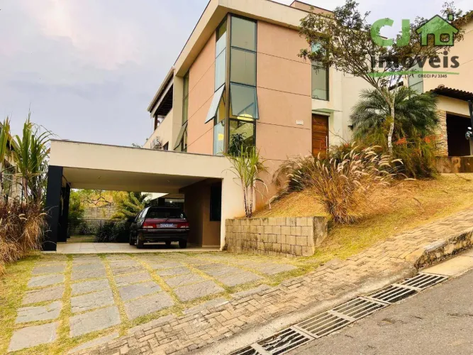 Casa com 5 dormitórios à venda, 255 m² por R$ 1.550.000,00 - Condomínio Mediterrâneo - Lag