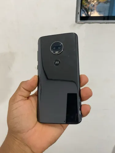 Moto g7