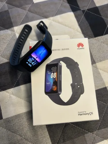 Huawei Band 8